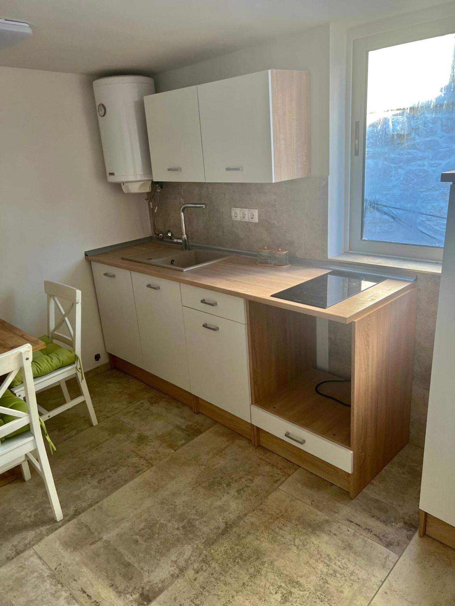 Apartman Roko Tribalj Eksteriør billede